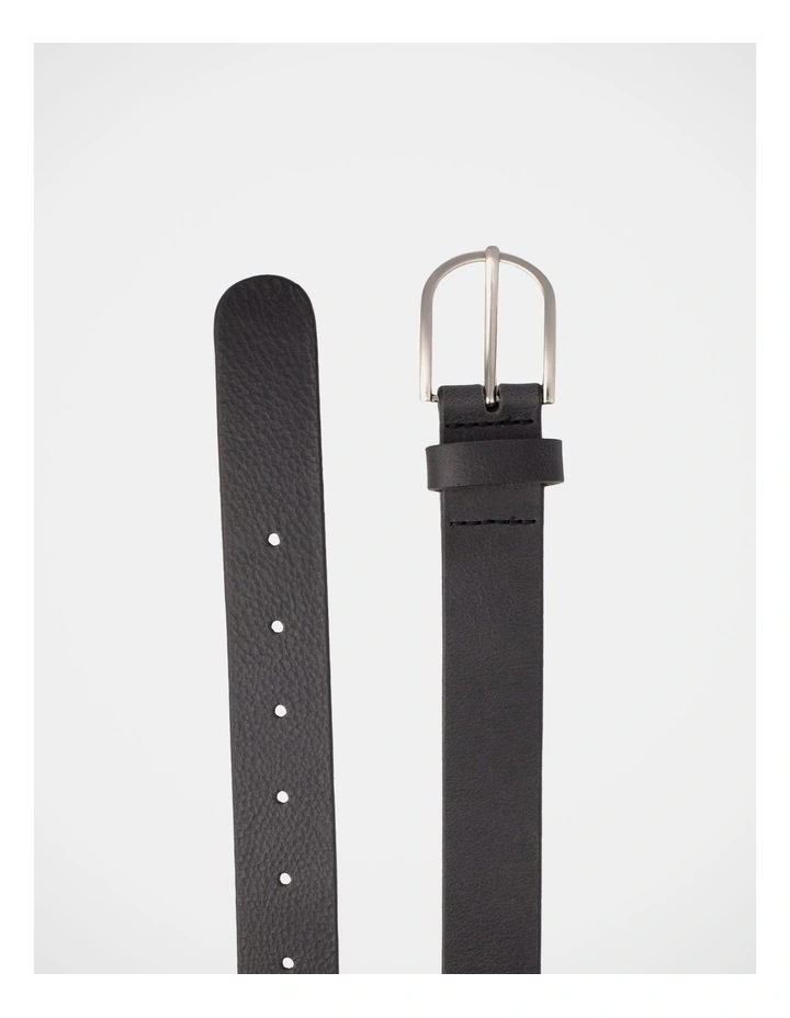 Maddy Leather Belt in Black