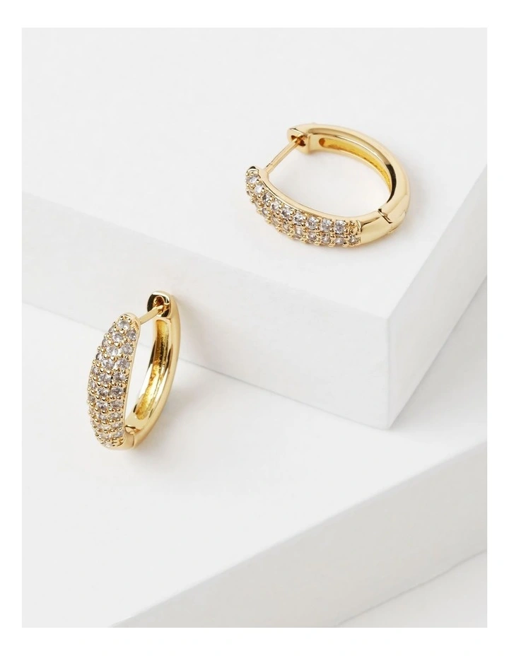 Cubic Zirconia Huggie Hoop Earring in Gold