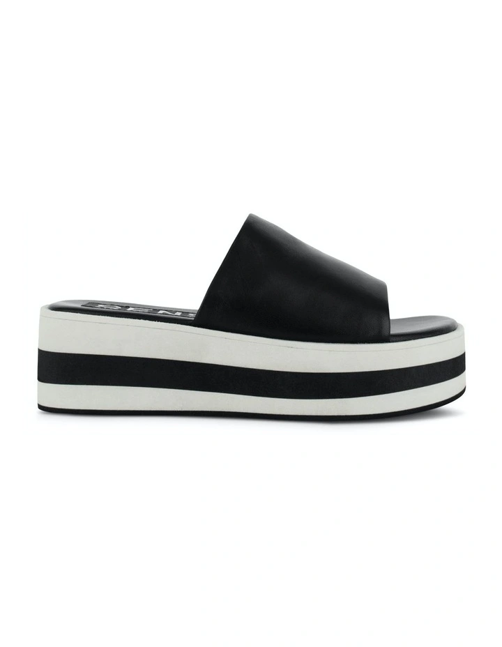 Morgan Flat Sandals in Black
