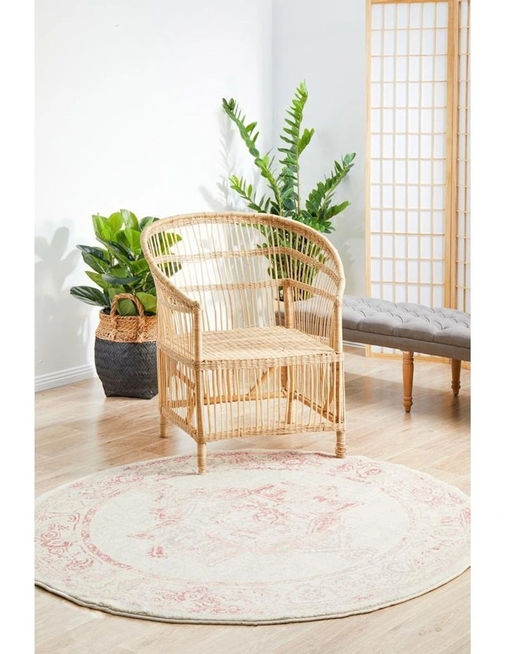 Avenue Round Rug 702 in Rose