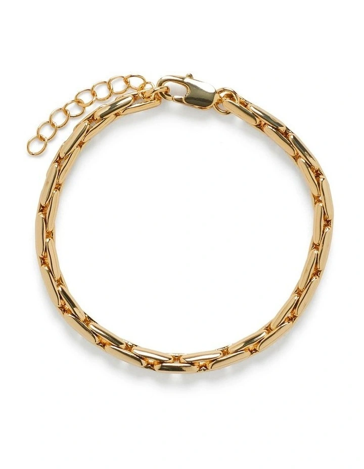 Lizzie Fine Link Bracelet in Gold