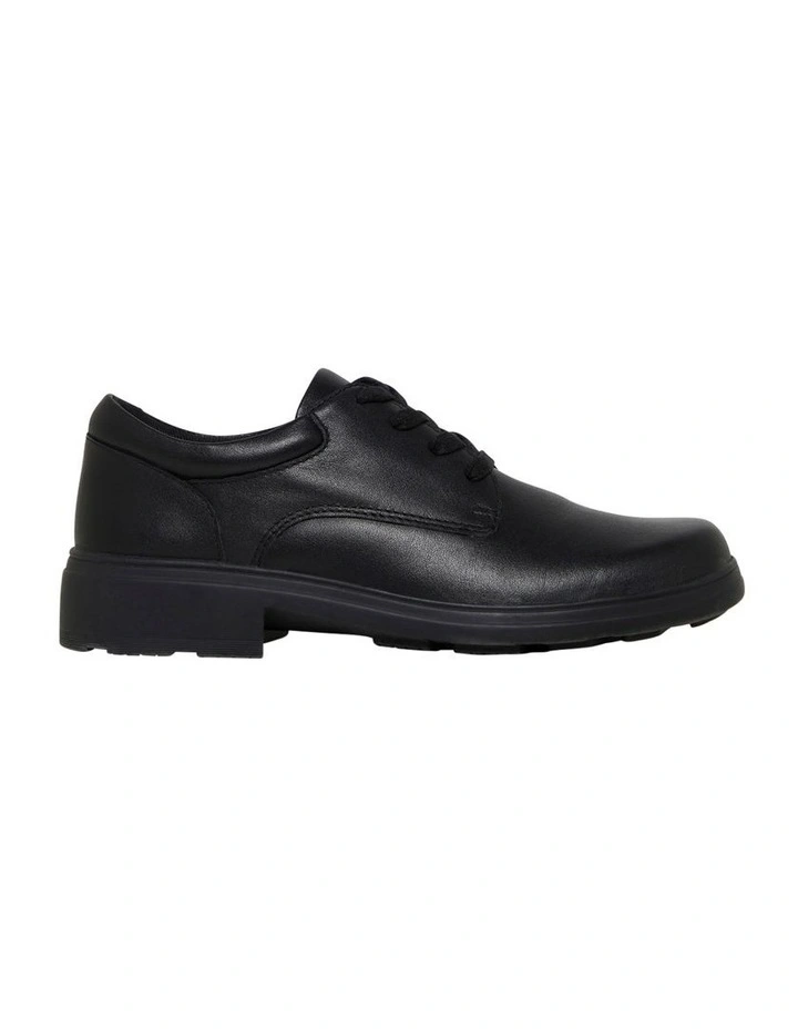 Mantra School Shoes in Black