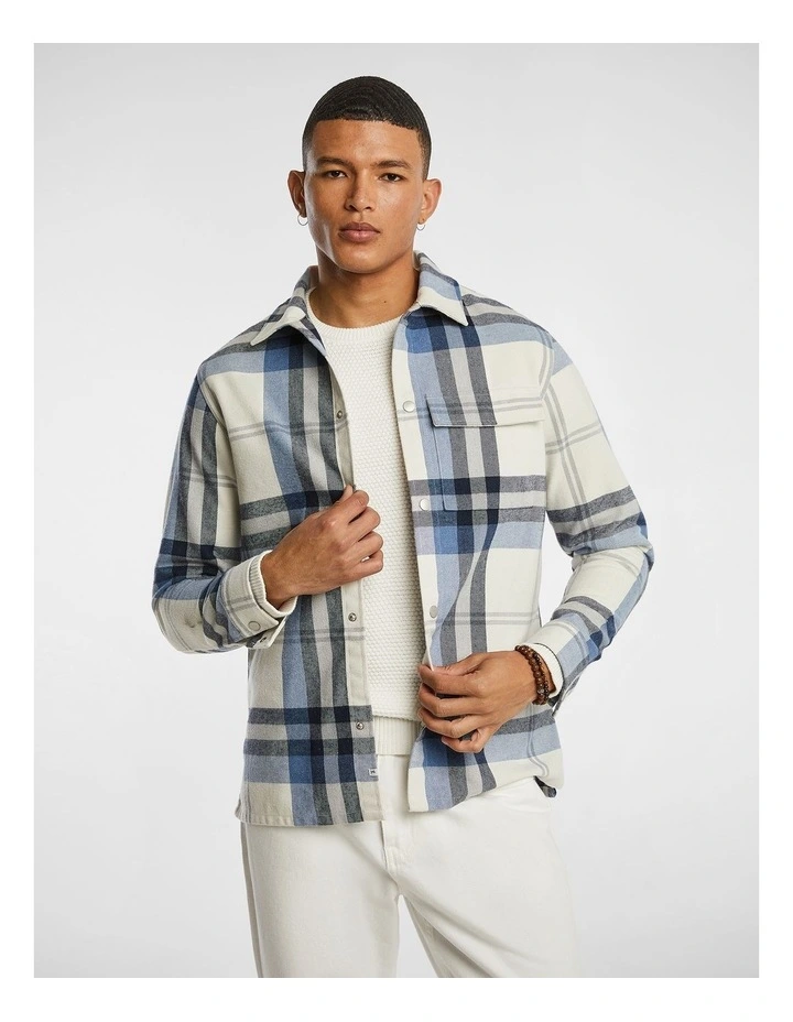 Yesta Check Overshirt in Blue