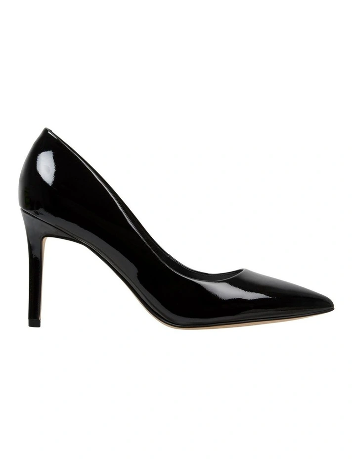Ezra Pumps