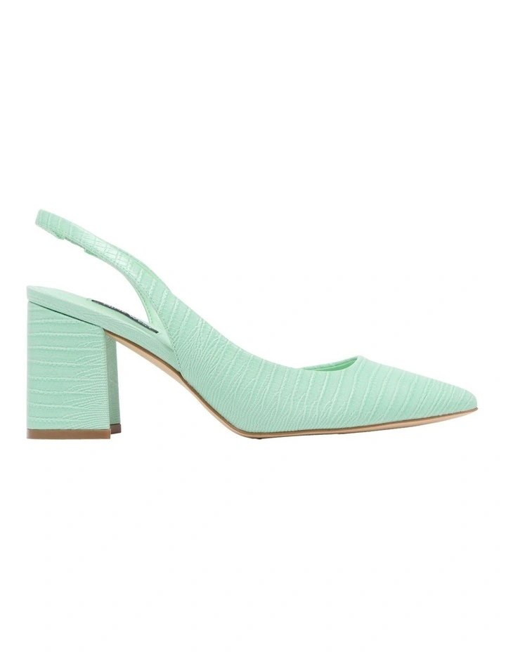 Careen Pump in Green