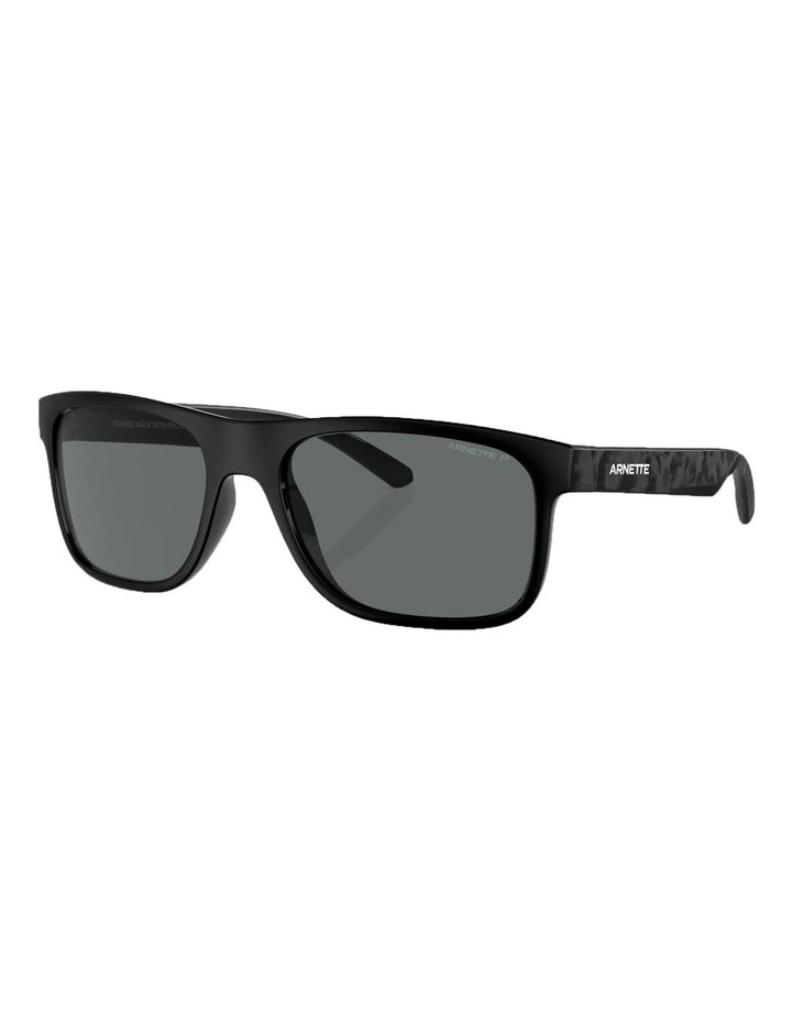 Khim Polarised Sunglasses in Black