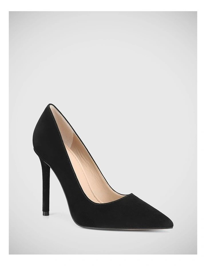 Violeta Suede Leather Pump in Black