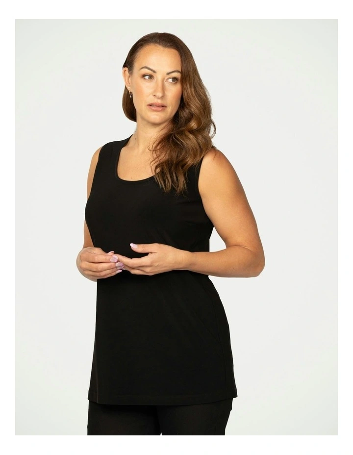 Hush Long Length Singlet in Black