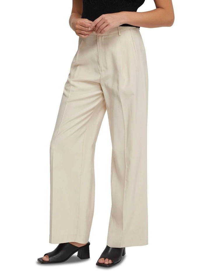 Hazel Wide Leg Trousers in Ecru