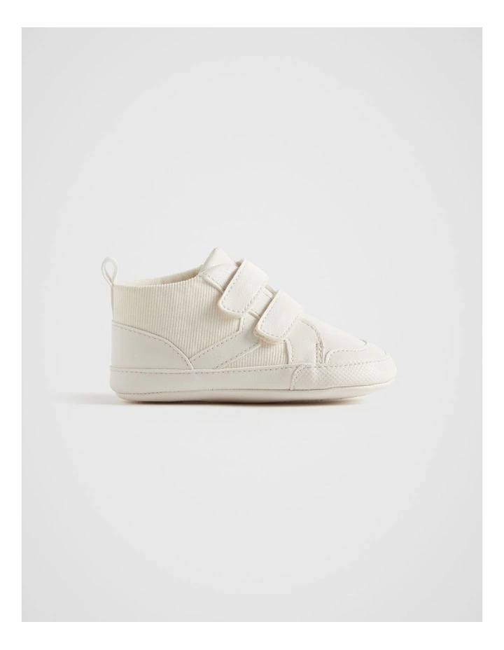Mini Cord Hightop Shoes in Creme