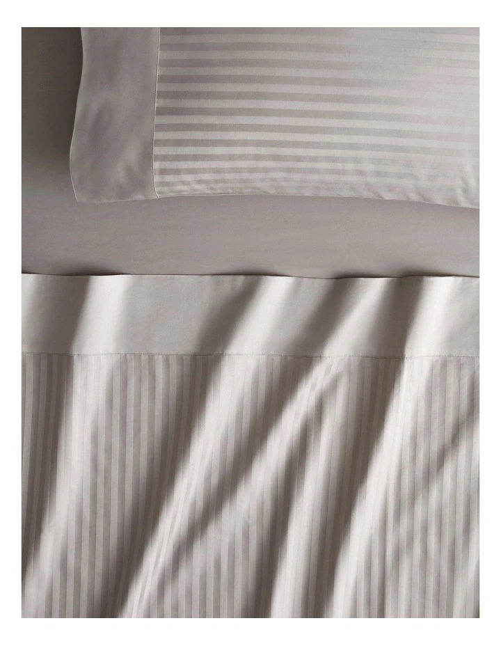 1200 Thread Count Millennia Fitted Sheet in Driftwood