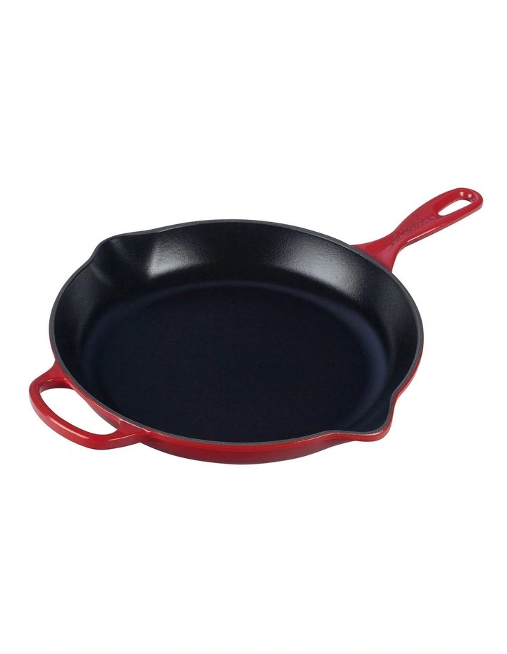 Signature Round Skillet 30cm in Cerise