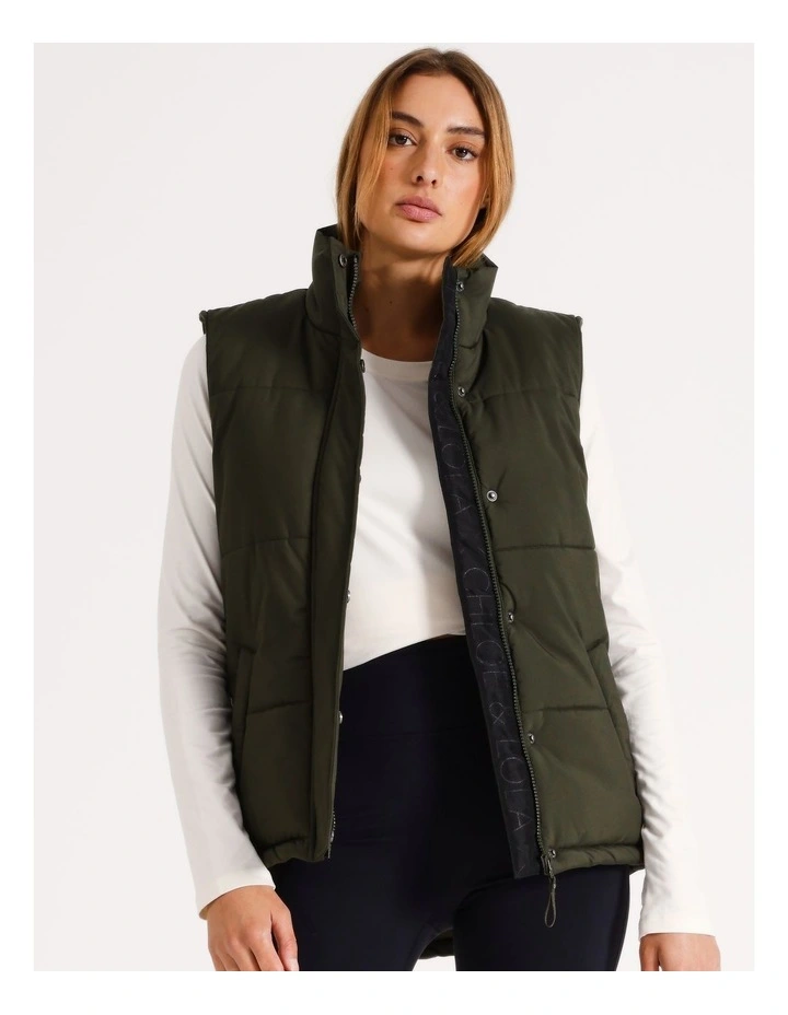 Hooded Puffa Vest in Khaki