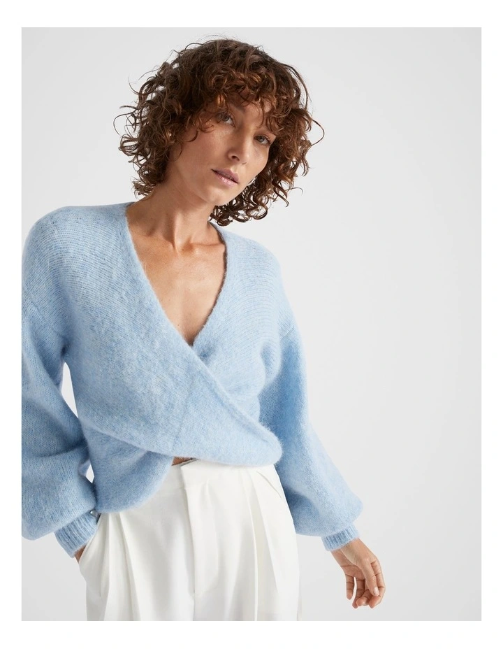 Wool Blend Drape Twist Knit in Capri Marle