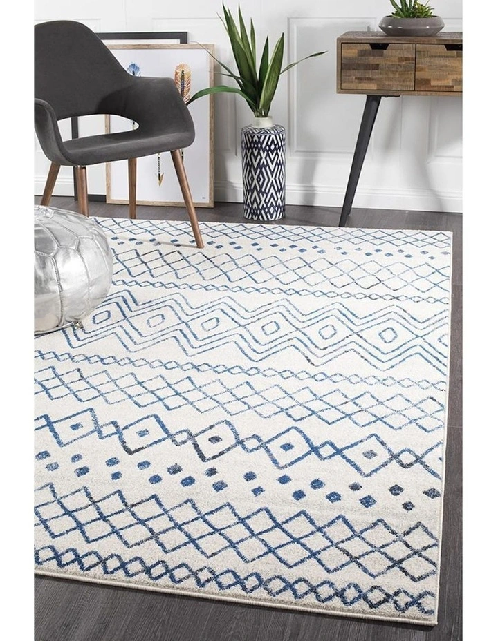 Oasis Nadia Rustic Tribal Rug in White Blue