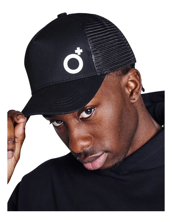 Core Trucker Cap in Black