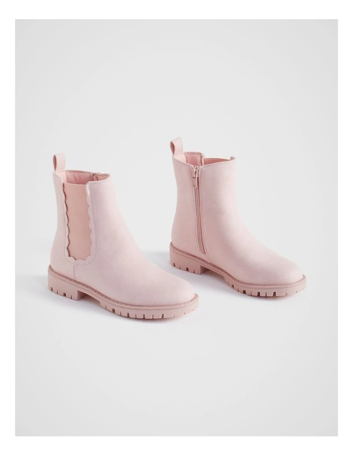 Scallop Gusset Boot in Dusty Rose