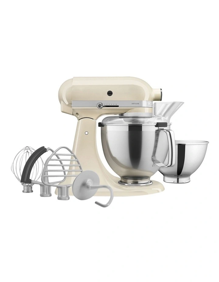 Artisan Stand Mixer in Almond Cream