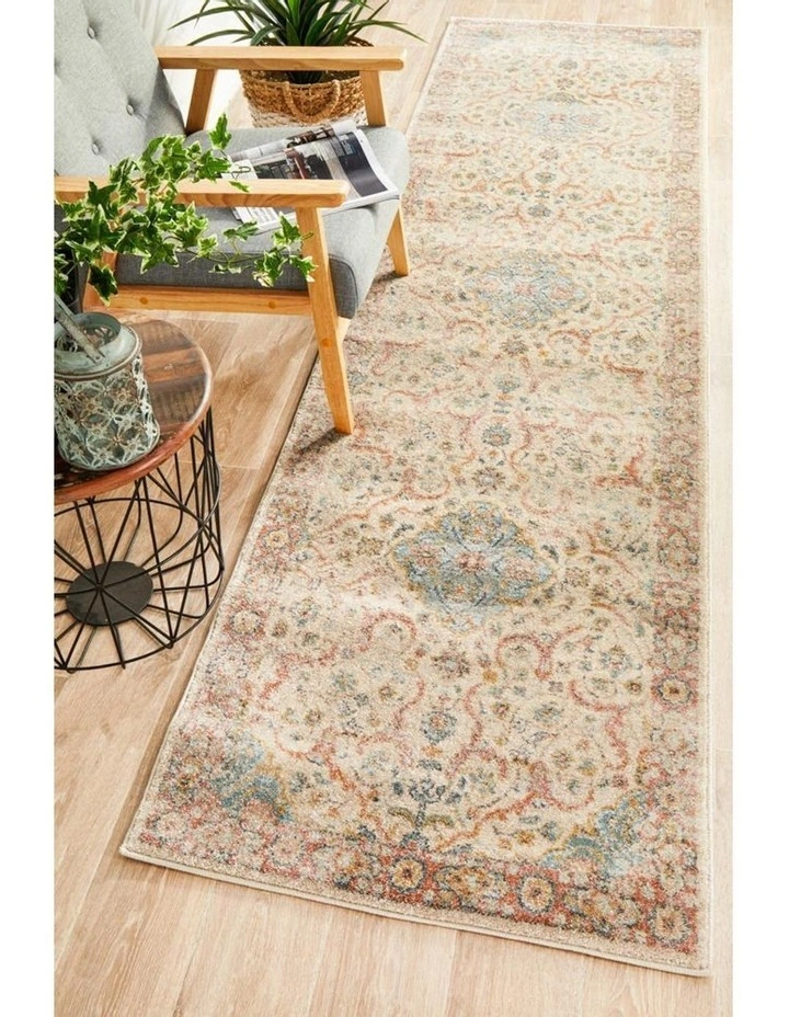 Legacy 861 Runner Rug In Papyrus