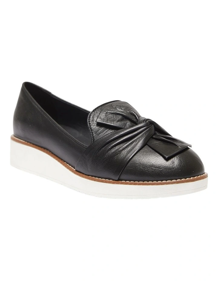 Dandy Black Glove Flat Shoes
