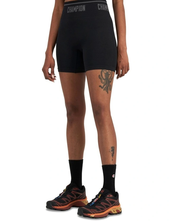 Rochester Flex Bike Short in Black