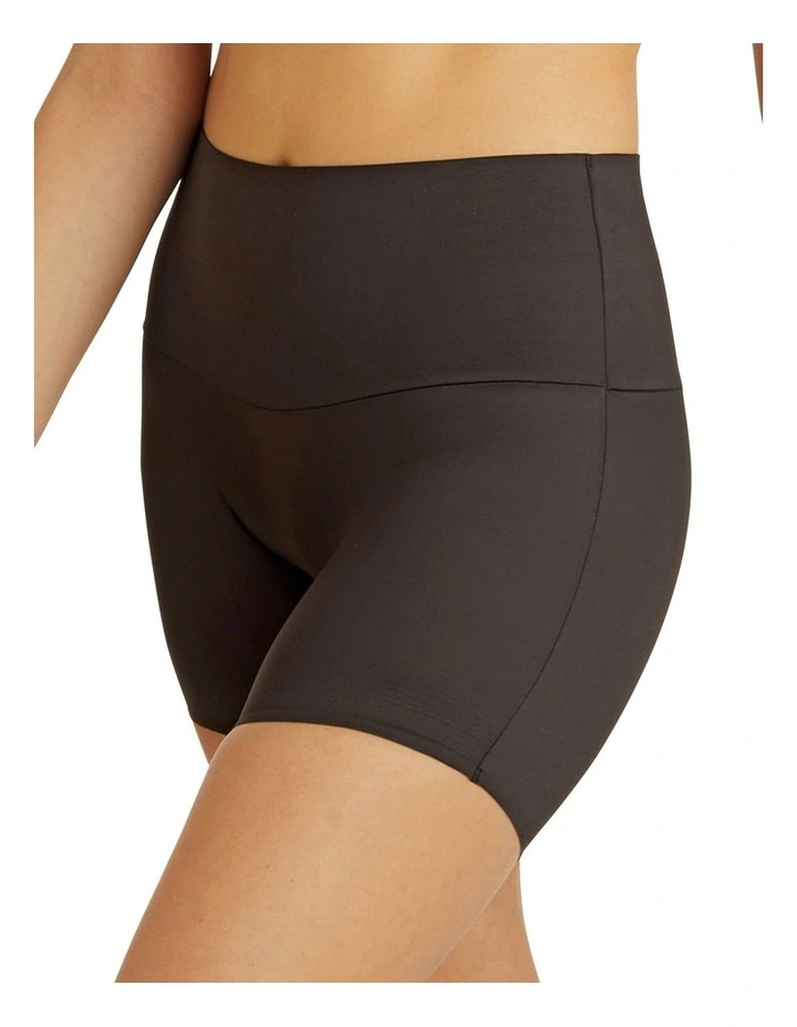 Comfy Curves Waistline Shaping Bike Pant in Black