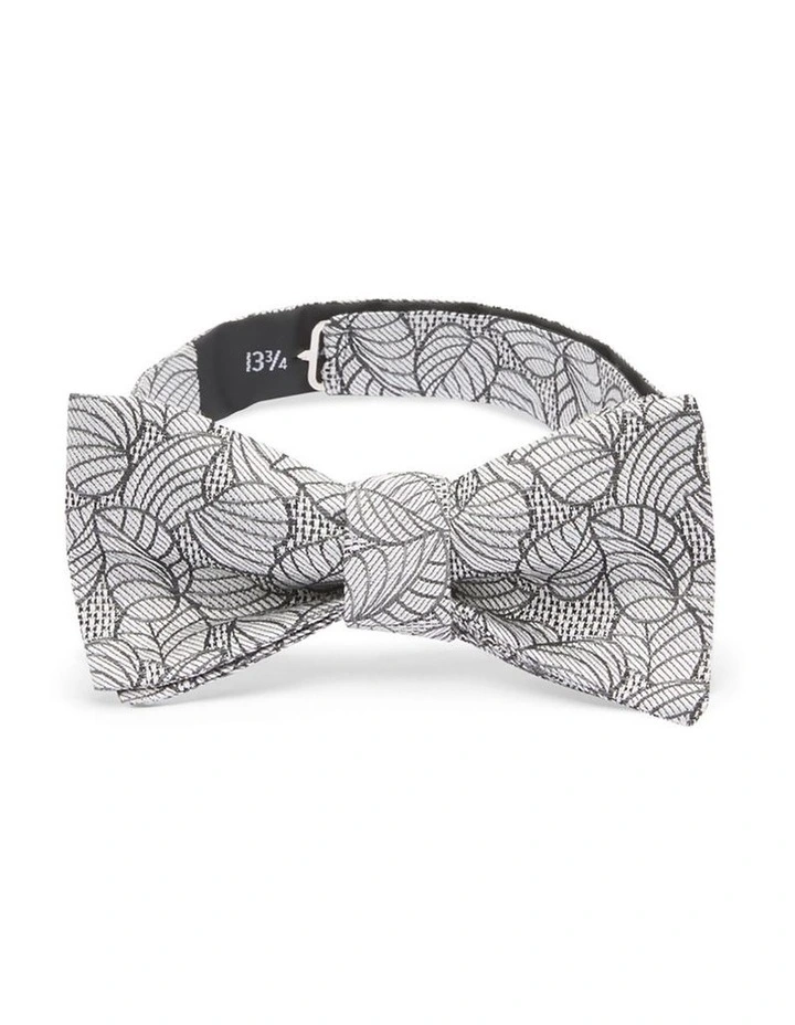 Viotti Bow-Tie in White