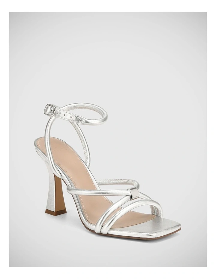 Ria Metallic Leather Sandal in Silver