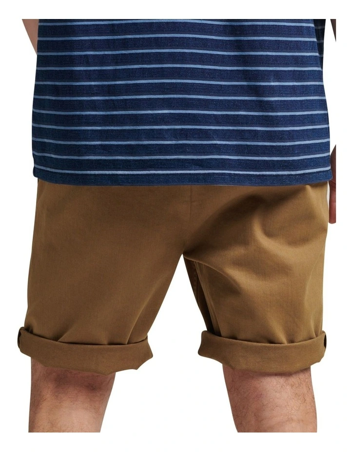 Officer Chino Shorts in Sandstone