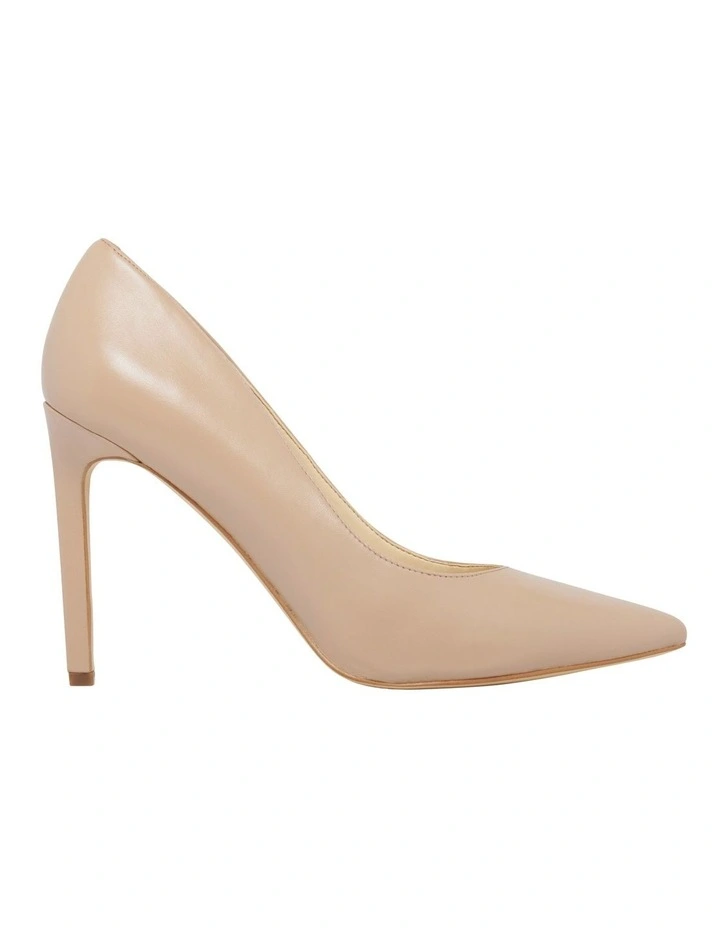 Tatiana Pumps In Natural
