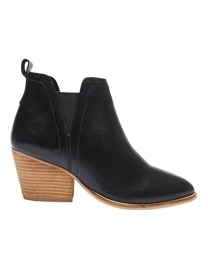 Balfour Boots in Black Glove