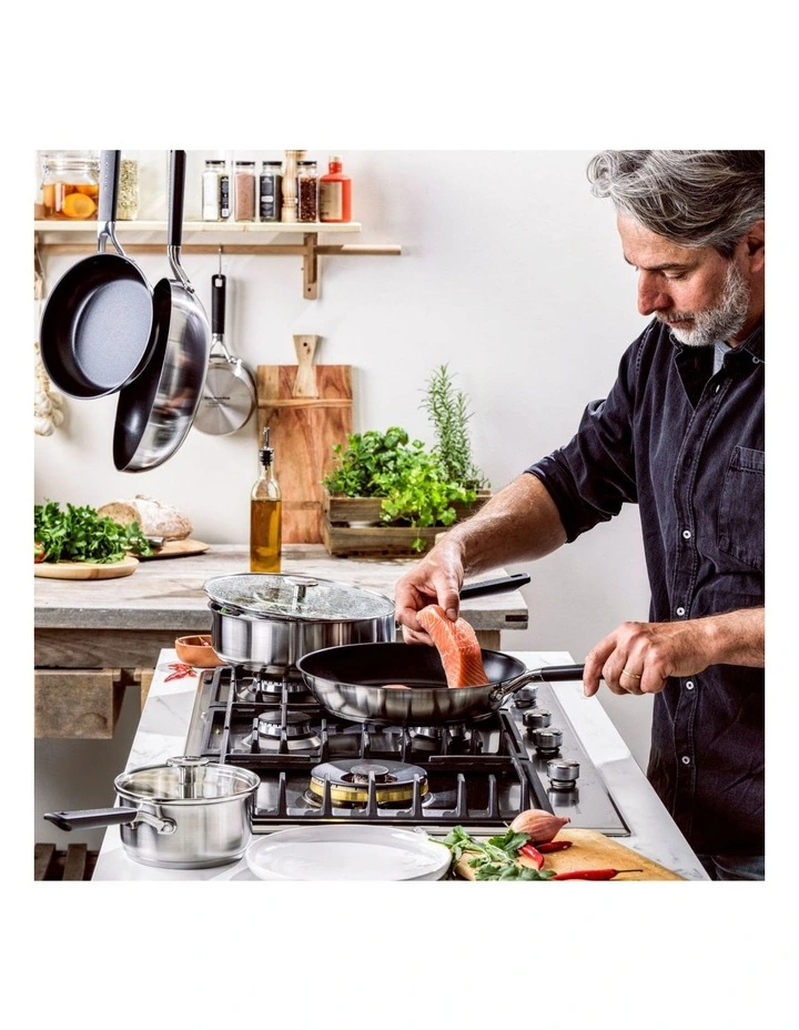 Classic Open Frypan 24cm in Stainless Steel