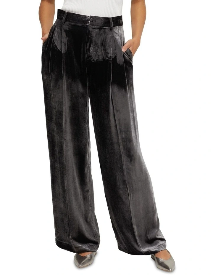 Stella Silky Velvet Pants in Deep Mink