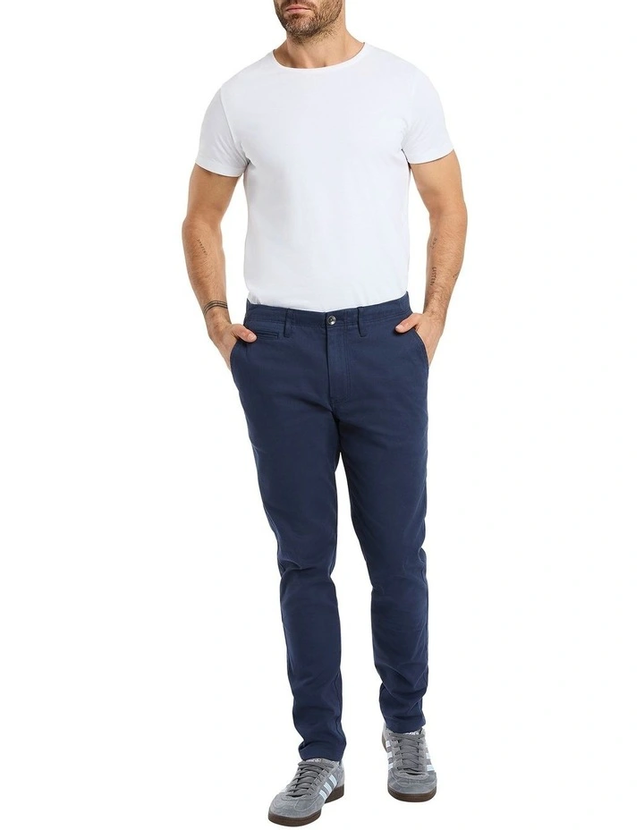 Aiden Chino Pant in Navy
