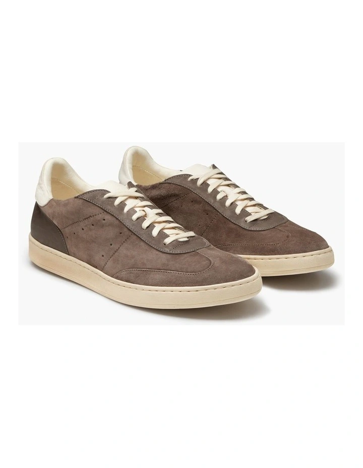 Rudy Suede Sneakers in Mushroom