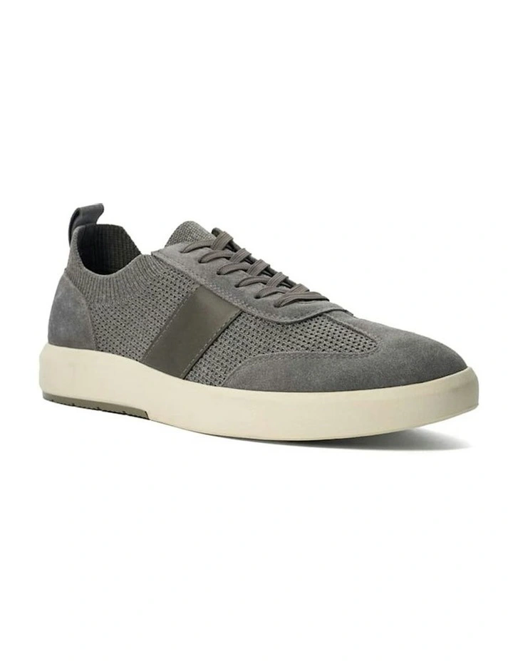 Trailing Lace Up Shoe in Grey
