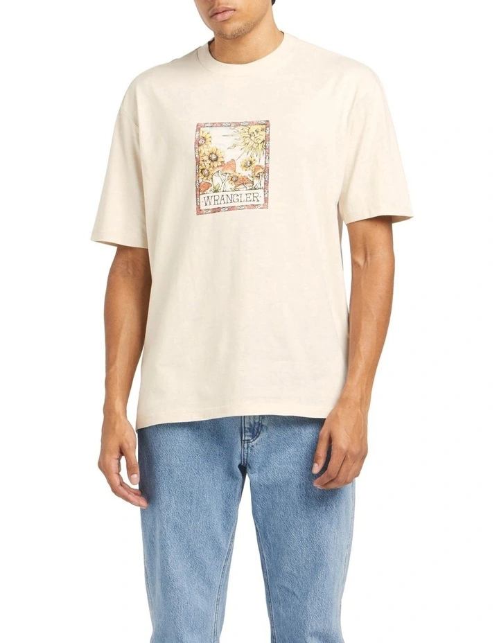 Fortunes Baggy Tee in Ecru
