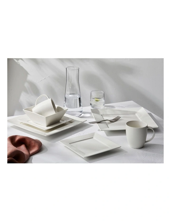 Casual White Evolve Square Dinner Set 16pc Gift Boxed