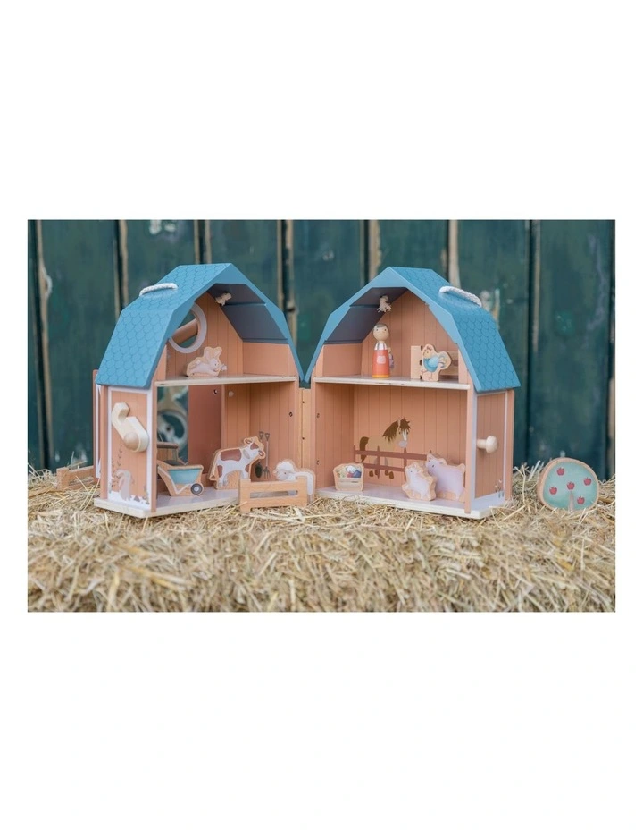 Little Farm Doll's House