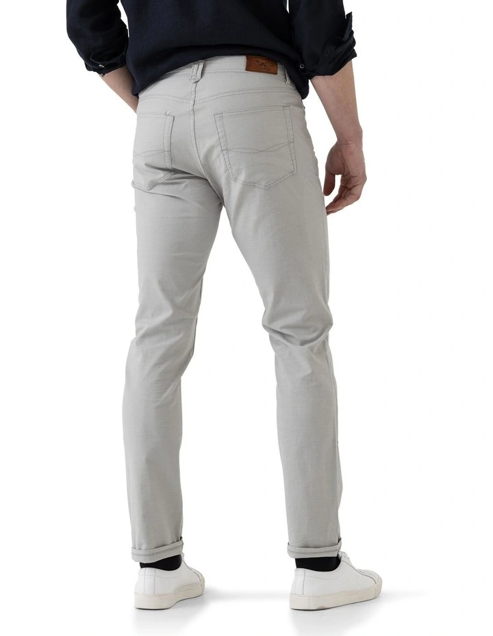 Gunn Straight Fit Jean Regular Leg in Oatmeal