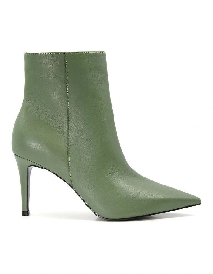 Oliyah Boots in Khaki