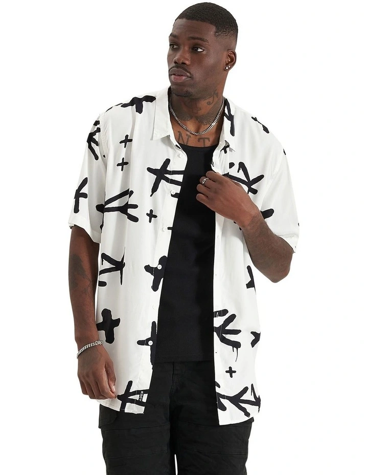 Captor Party Shirt in White/Black