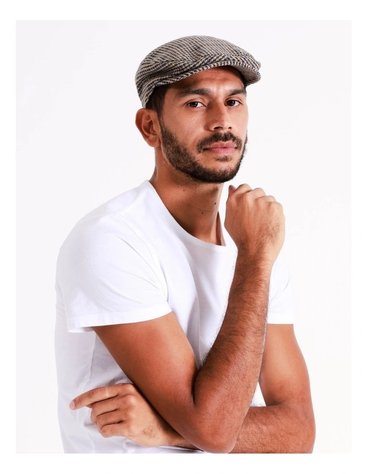 Houndstooth Driving Cap in Brown