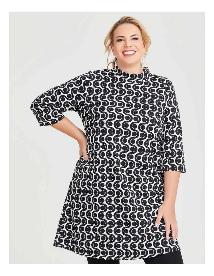 Stretch Geo Pull On Dress in Black/Vanilla