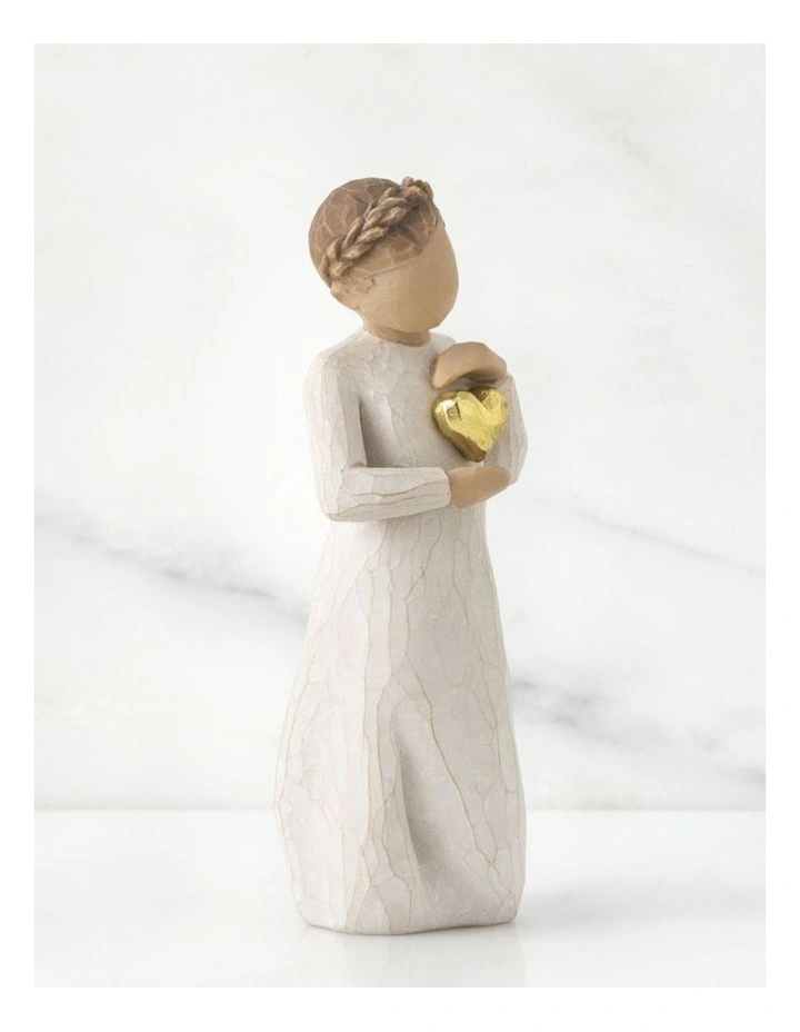 Keepsake Sculpted Figure in White