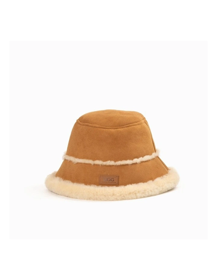 Ugg Sheepskin Bucket Hat in Chestnut