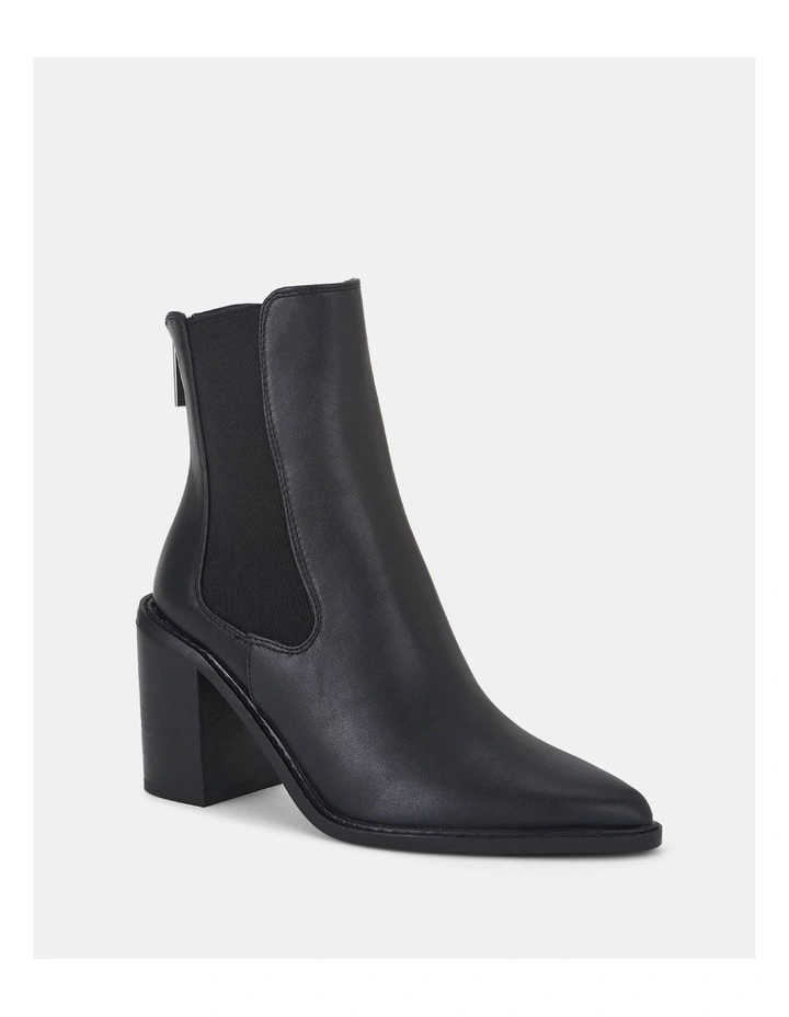 Kompton Boots in Black