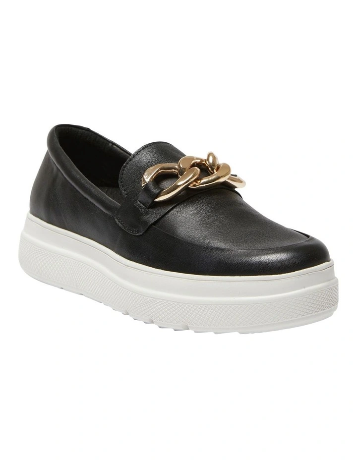 Bates Sneaker in Black Leather