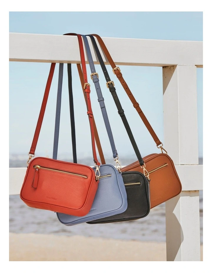 Alana Camera Crossbody Bag In Black