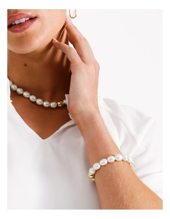Pearl Bracelet in Pearl